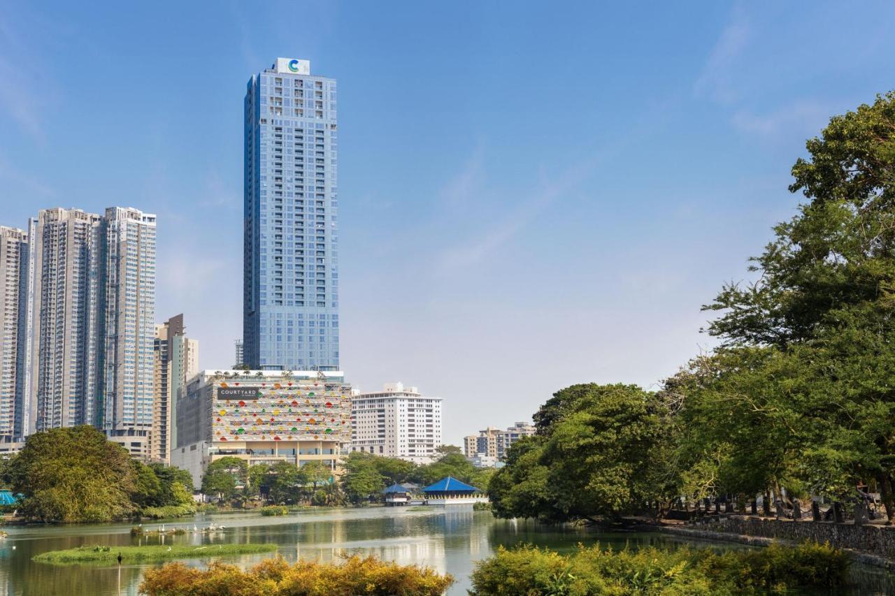 Courtyard By Marriott Colombo Otel Dış mekan fotoğraf