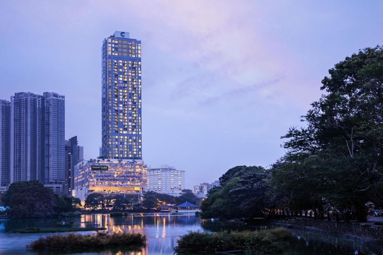 Courtyard By Marriott Colombo Otel Dış mekan fotoğraf