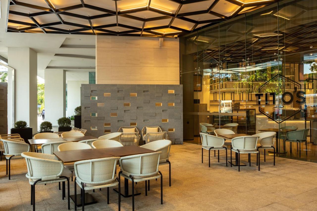 Courtyard By Marriott Colombo Otel Dış mekan fotoğraf