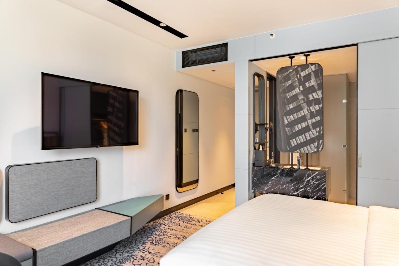 Courtyard By Marriott Colombo Otel Dış mekan fotoğraf
