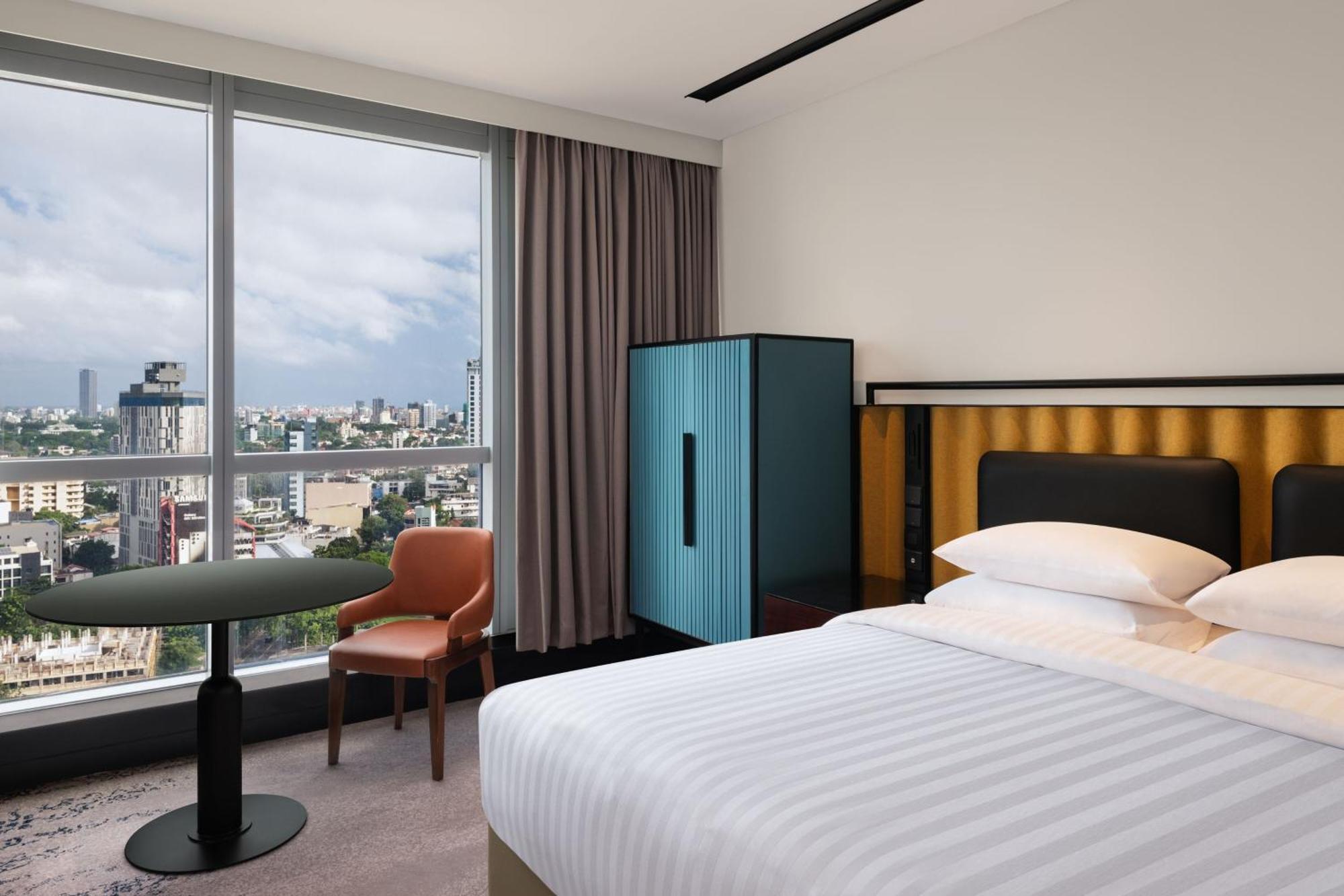 Courtyard By Marriott Colombo Otel Dış mekan fotoğraf